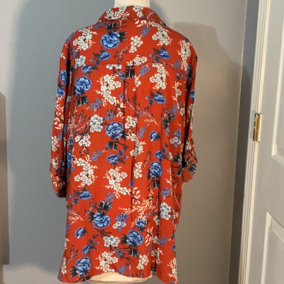 Women’s - Picture 4 of 6